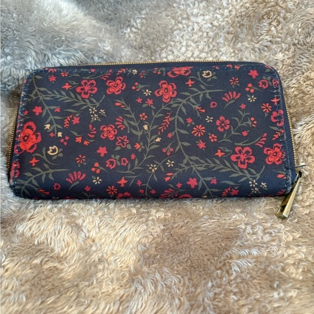 Travelon Women's Floral Wallet - Black and Red
